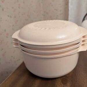 Tupperware Cream Storage Bowl Set